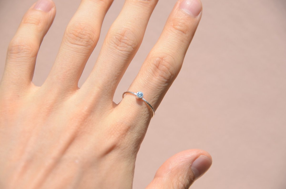 画像8: 小さく輝く物語〜ブルージルコン〜 (8)