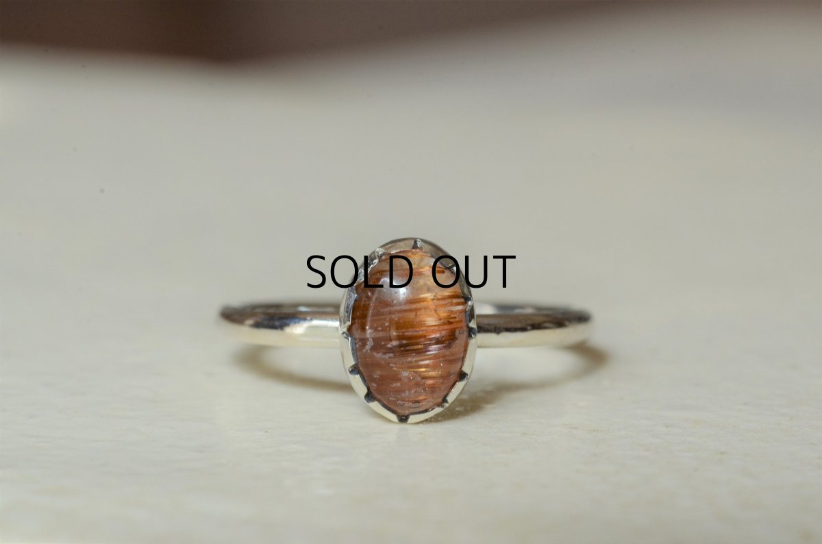 画像2: 幸せを呼ぶ物語 (2)