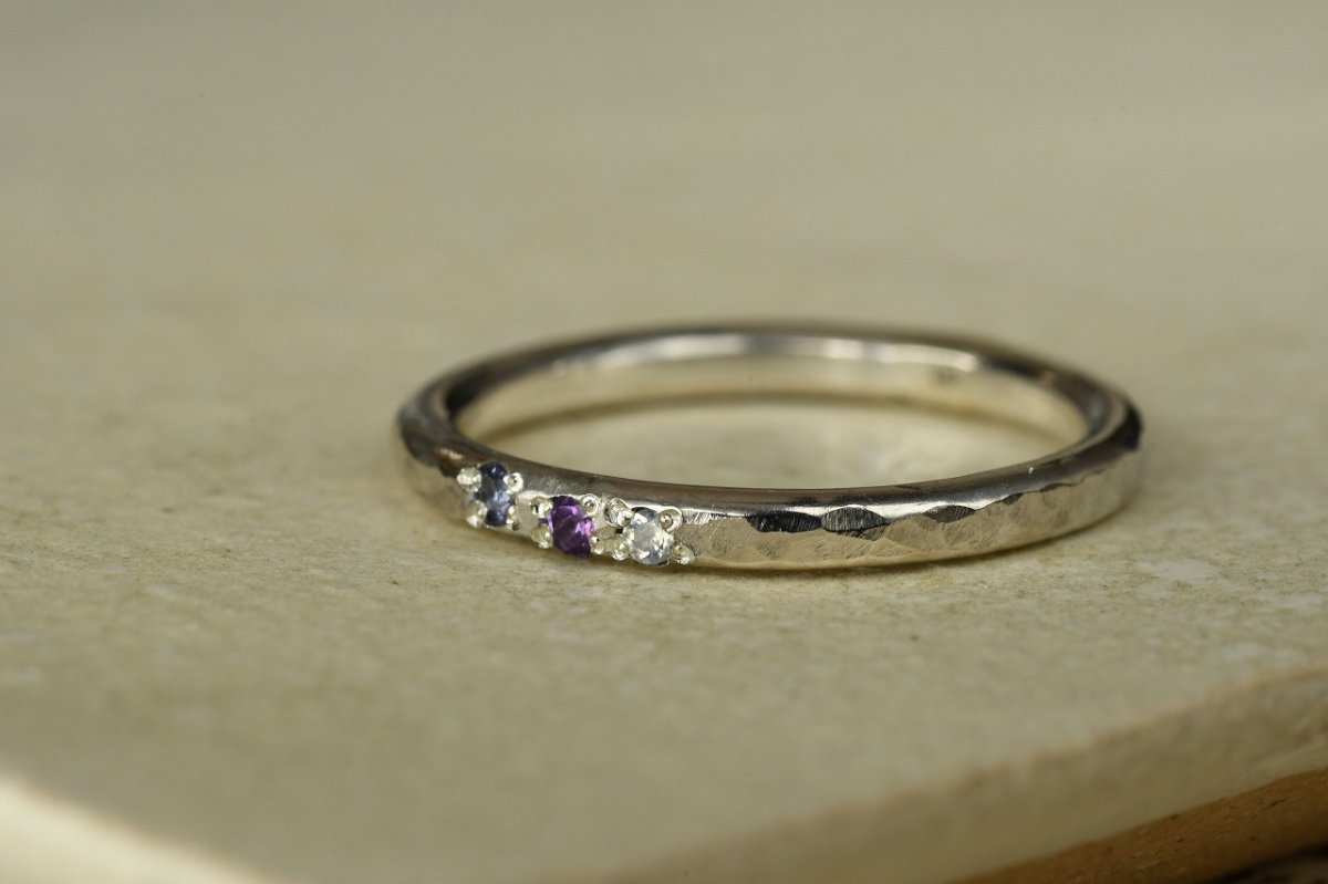 画像3: 繋がる日常の物語・III (3)